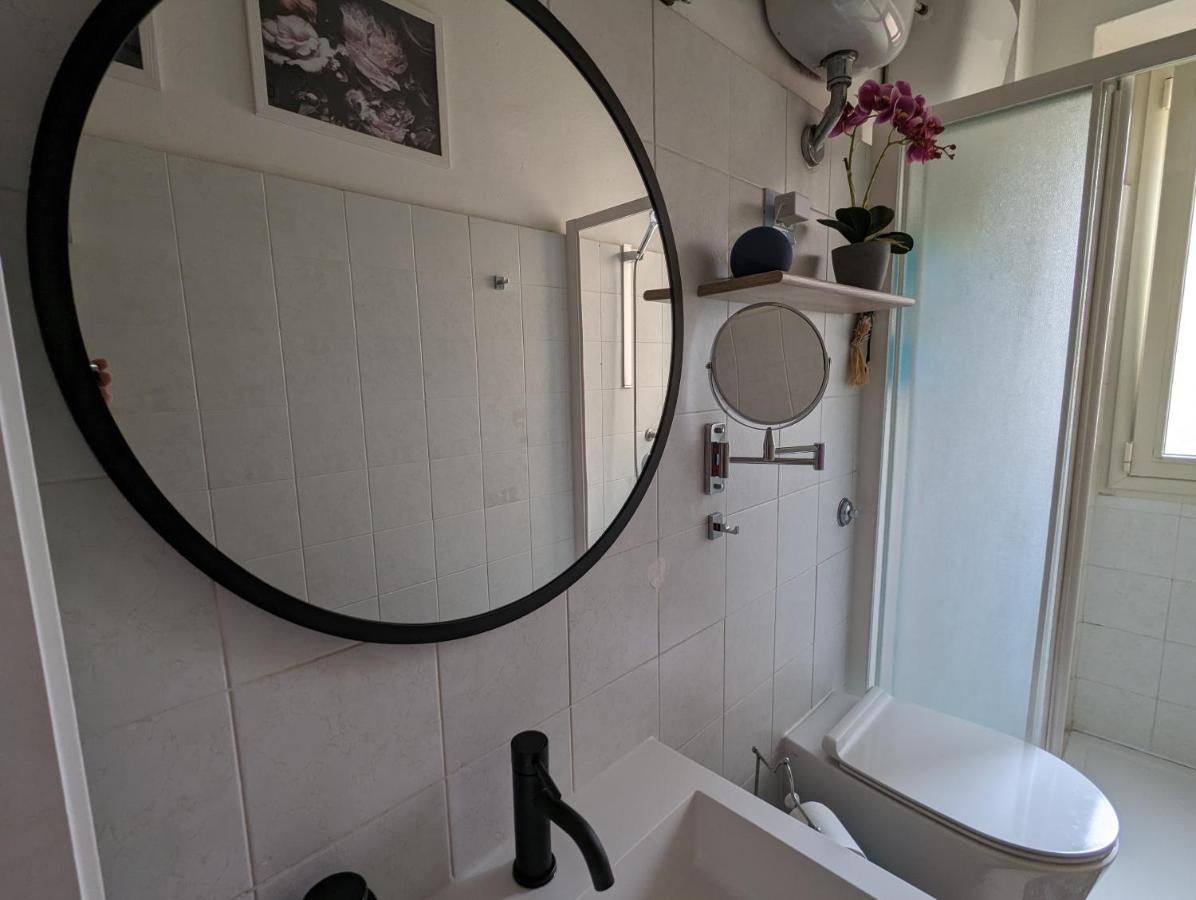 Miky M House B&B Каляри Екстериор снимка