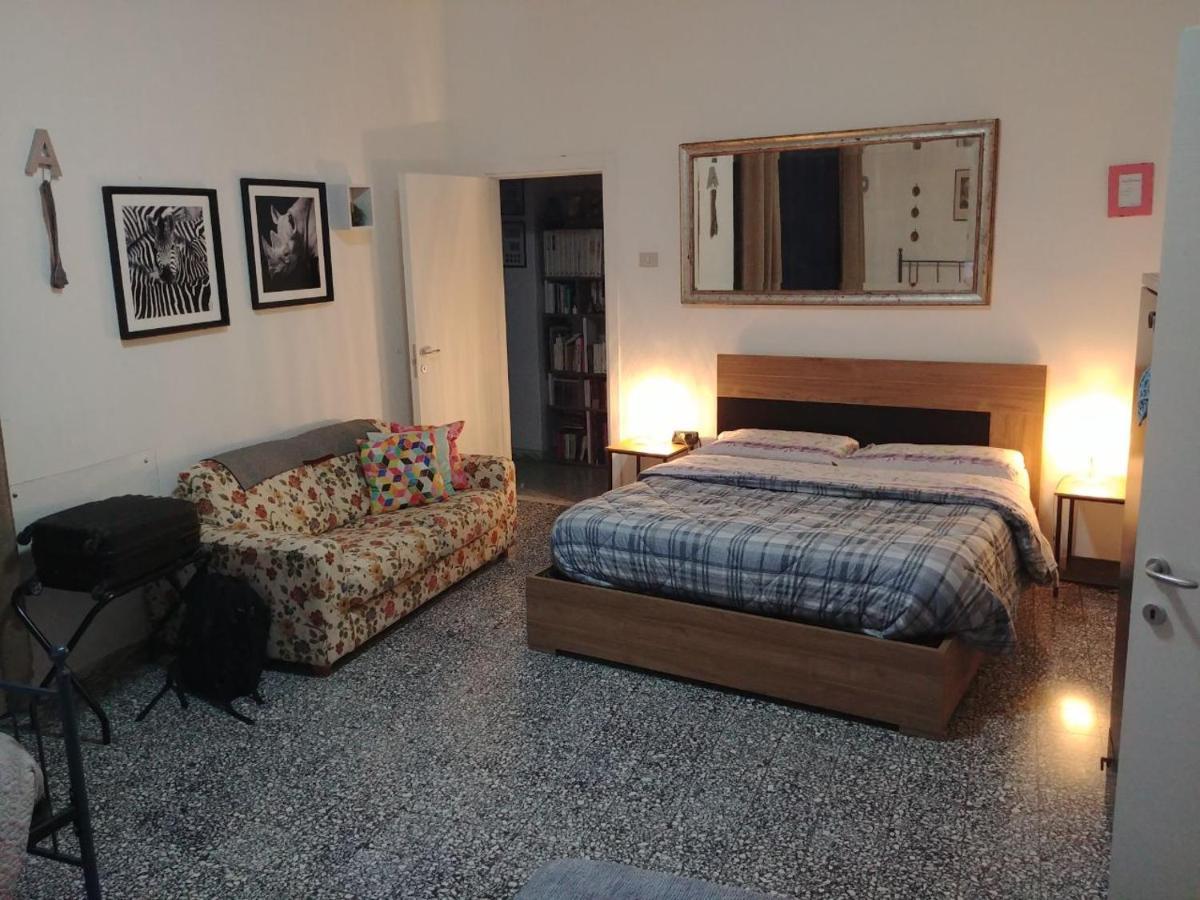 Miky M House B&B Каляри Екстериор снимка